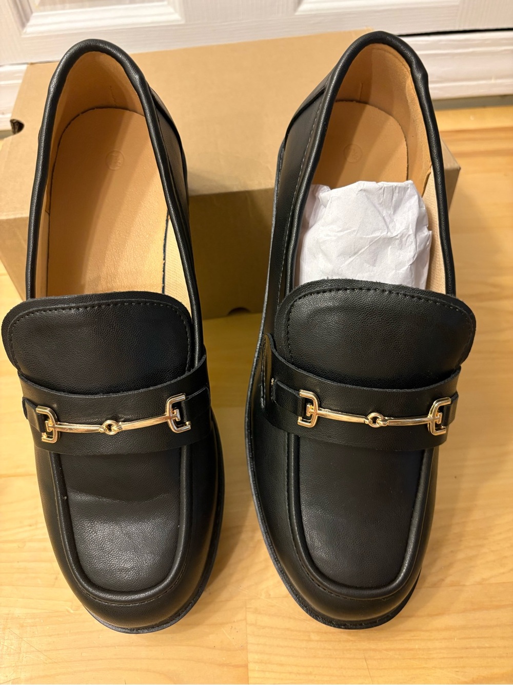 Amazon Black Leather Loafers with Gold Horsebit - Picture 4 of 9